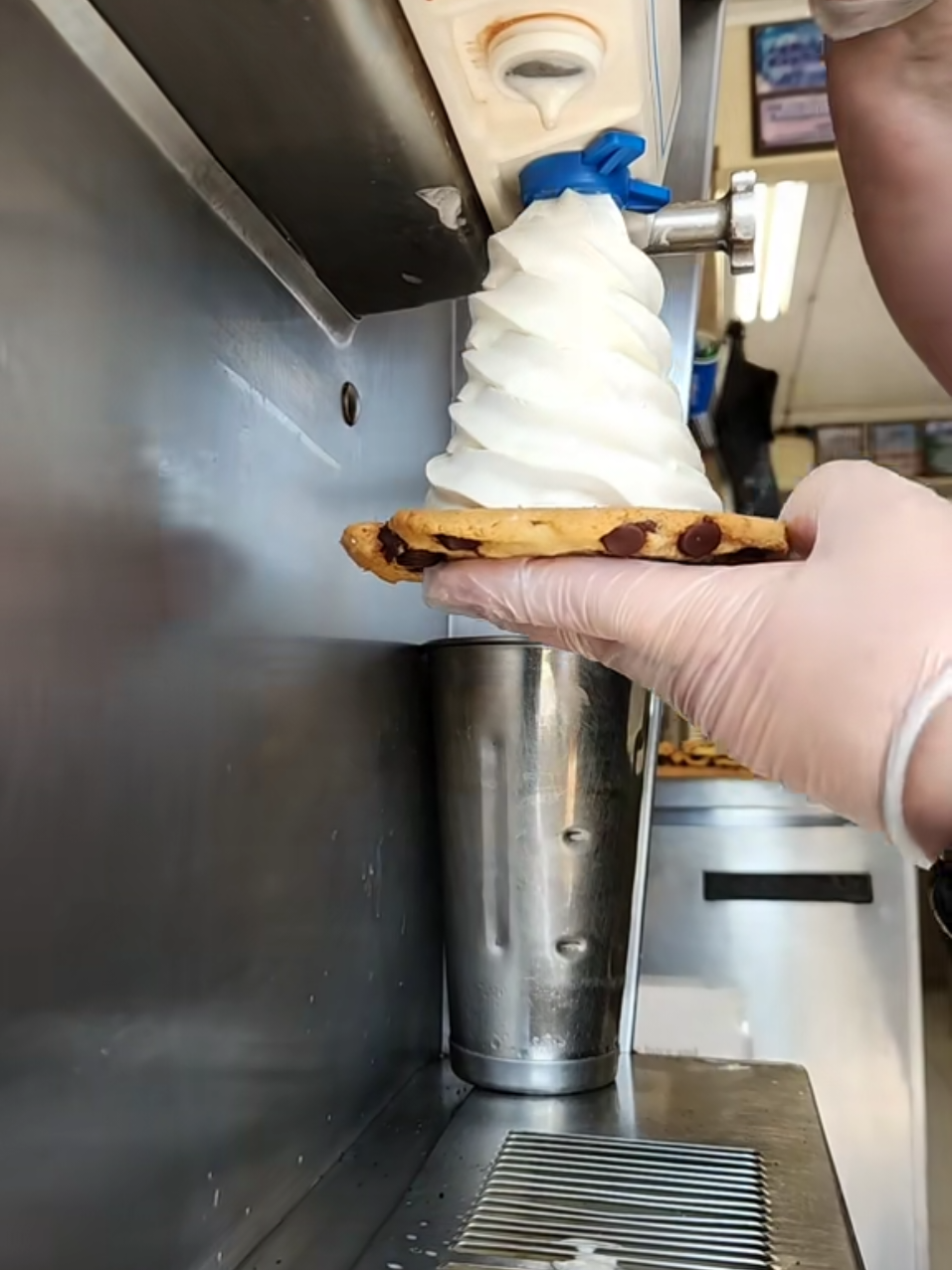 @JoesDairyBar&Grill