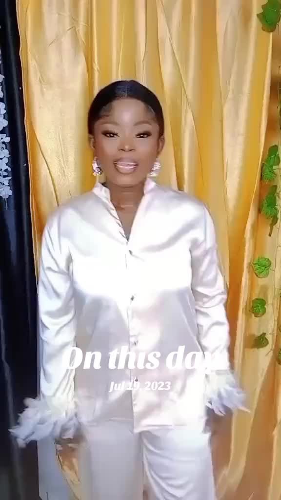 @tundebeccy