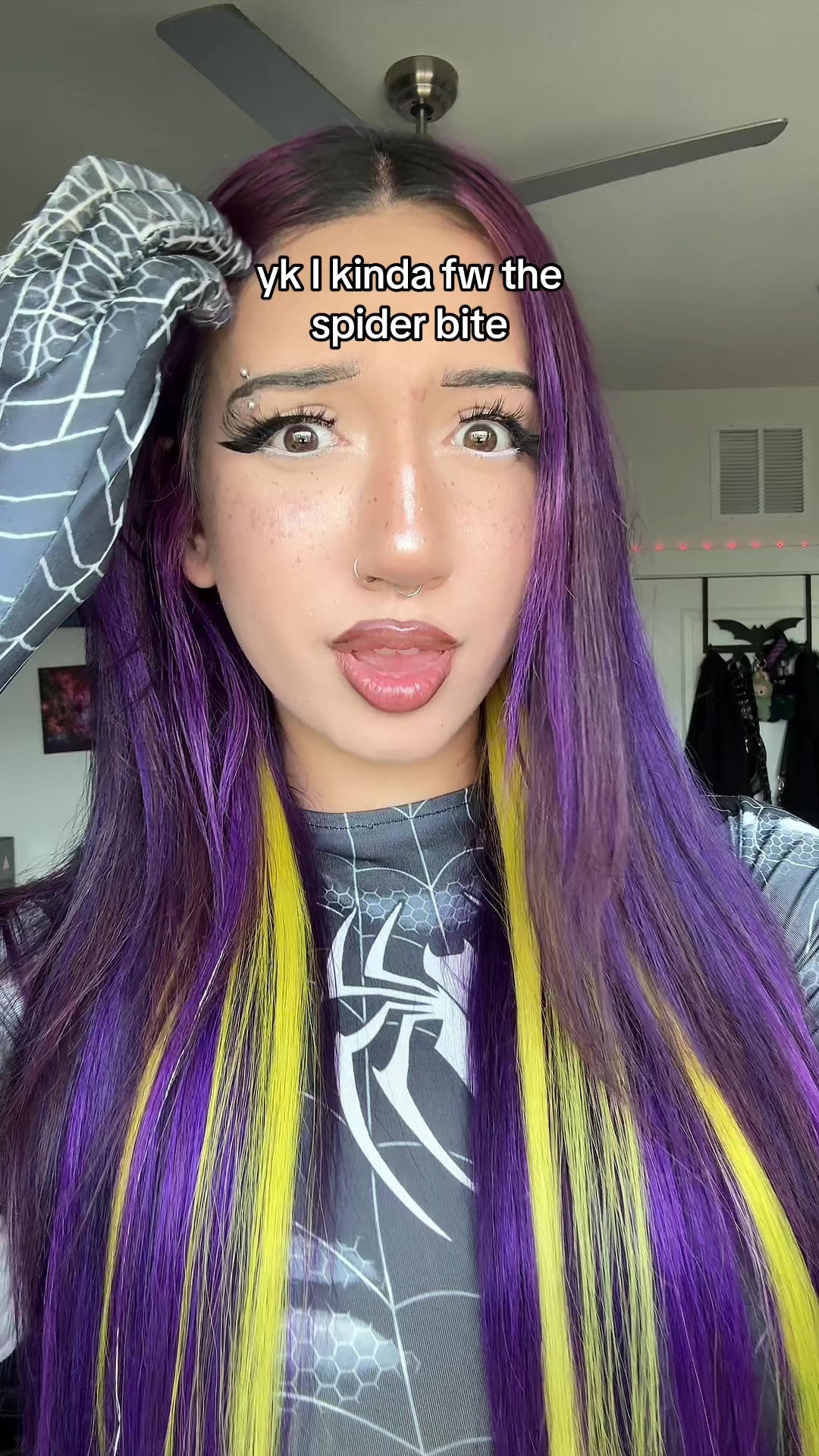 @Kyra Onyx 🔮🦇