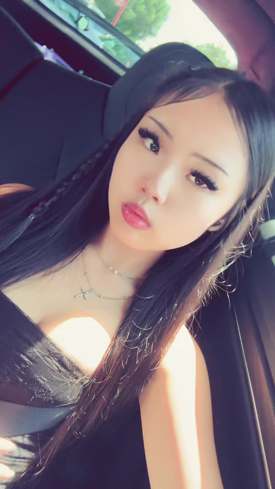 @𝓮.
