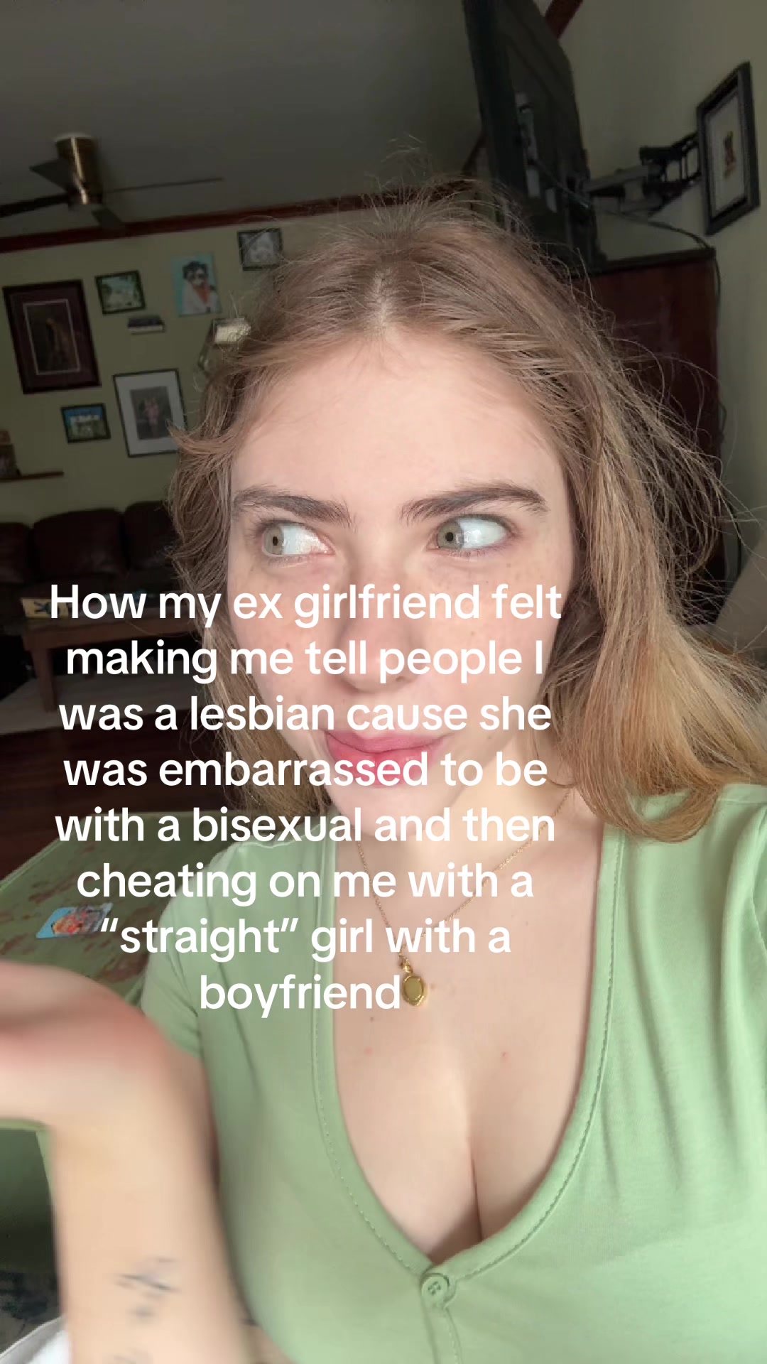 @yourmumslefttit