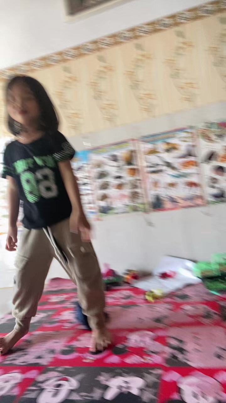 @Hyepoyo Girl