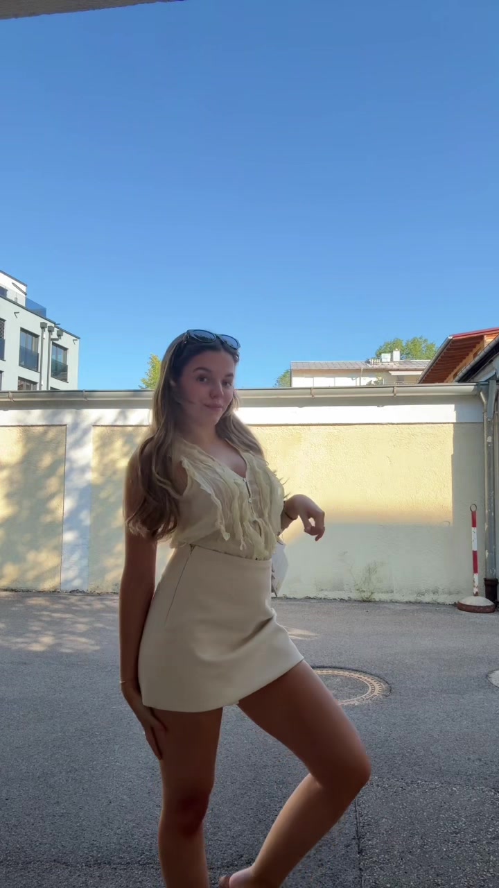@Dimitra