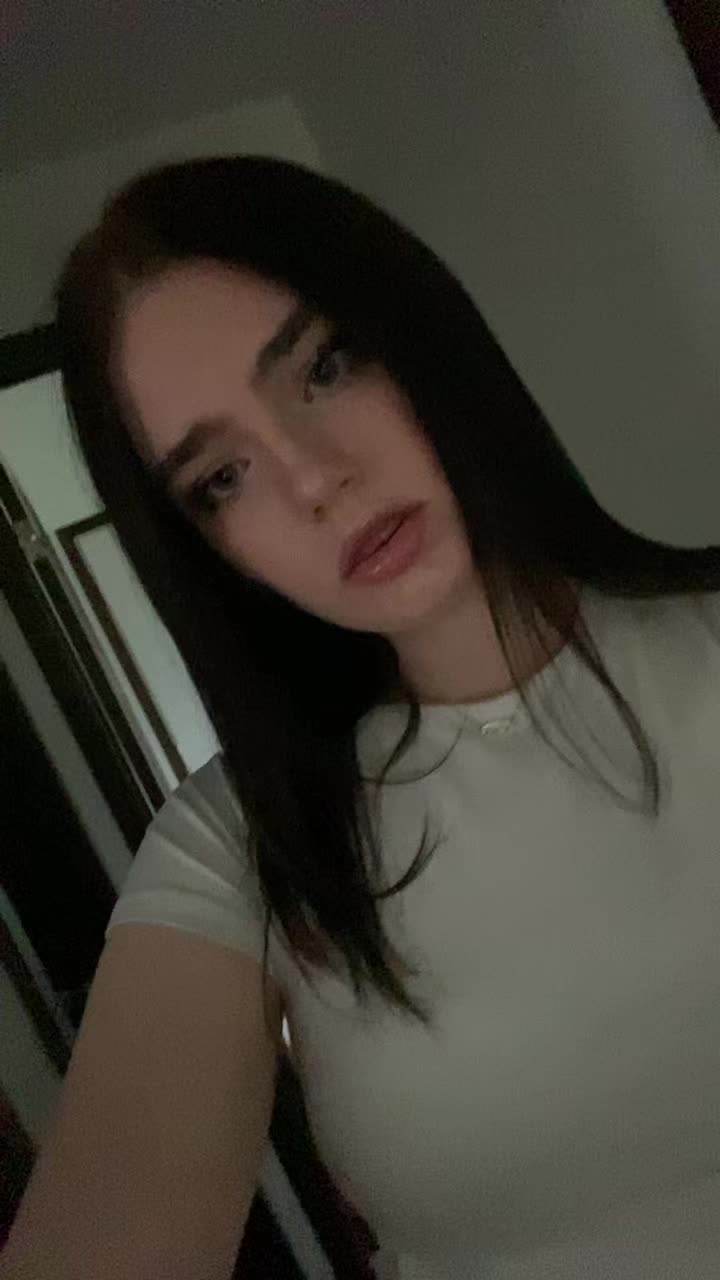 @🕸️