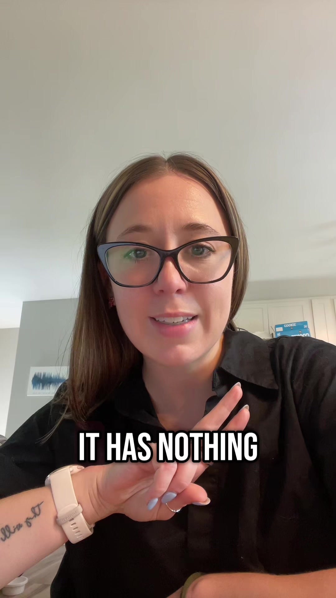 @motherhoodonhermind