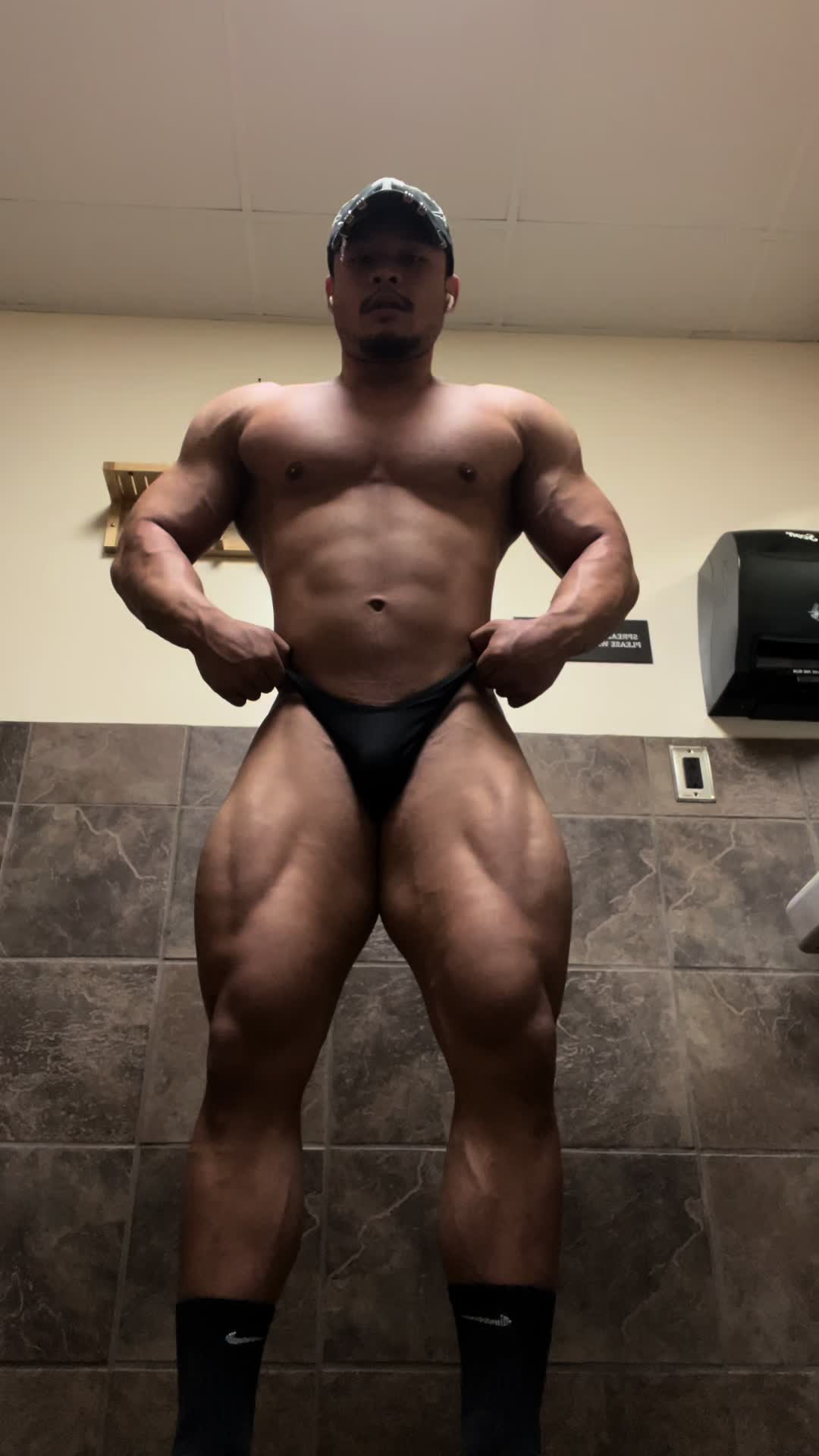 @Extralarge24