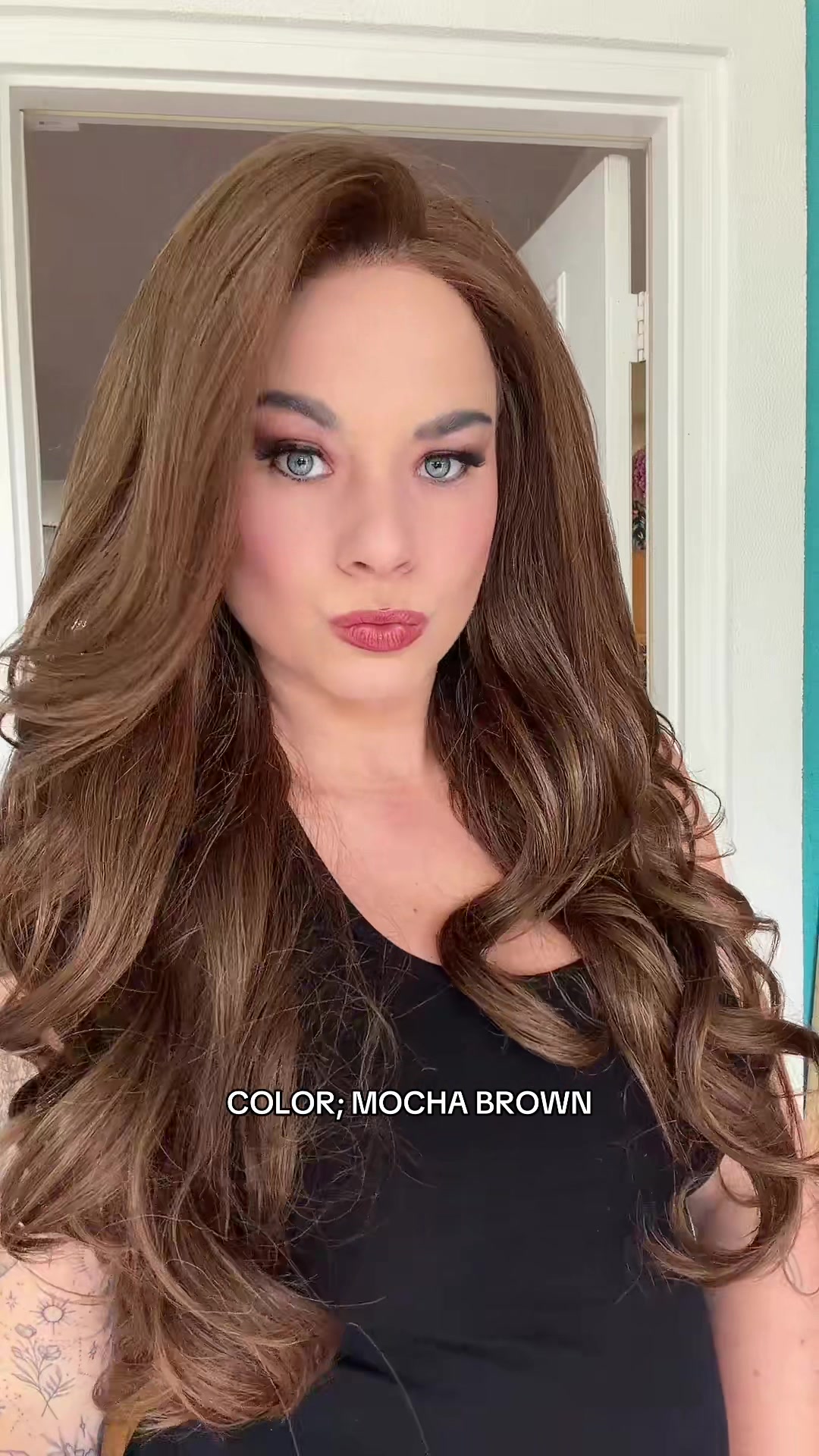 @Elizabeth Wears Wigs 🏳️🌈