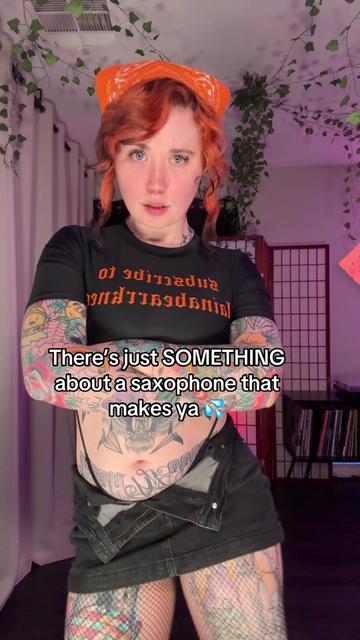 @lainabearknee