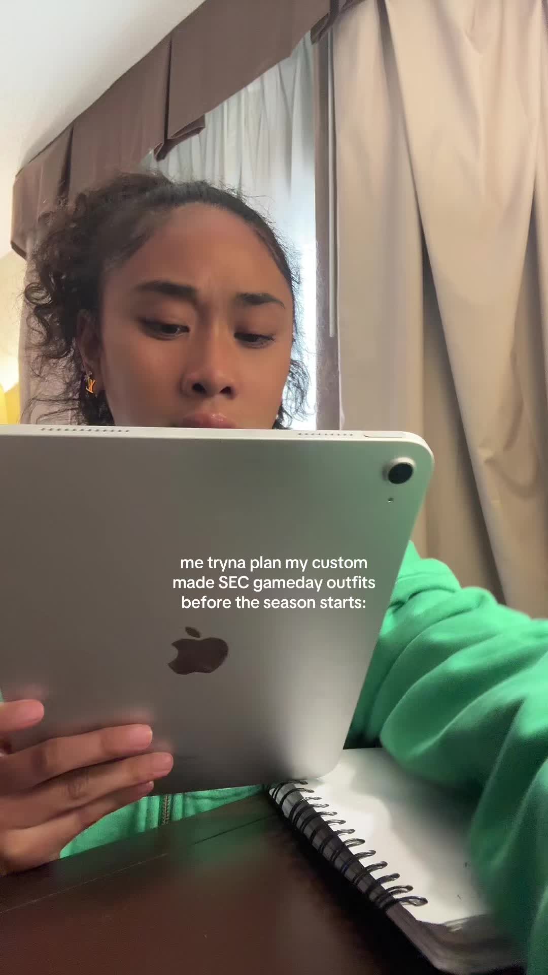 @dani ₊˚⊹ ᰔ