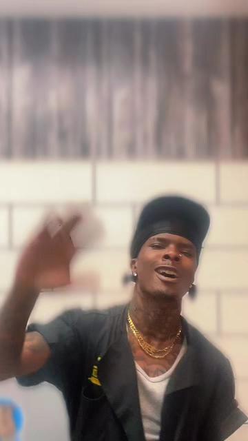@iAmDee 🪬
