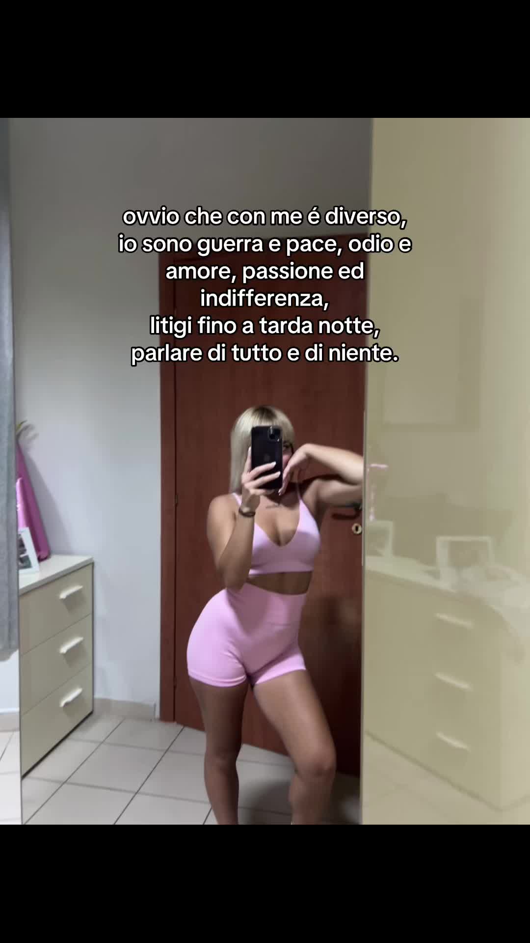 @_annarella_2
