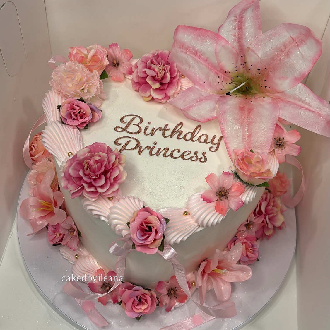 @cakedbyileana ๐