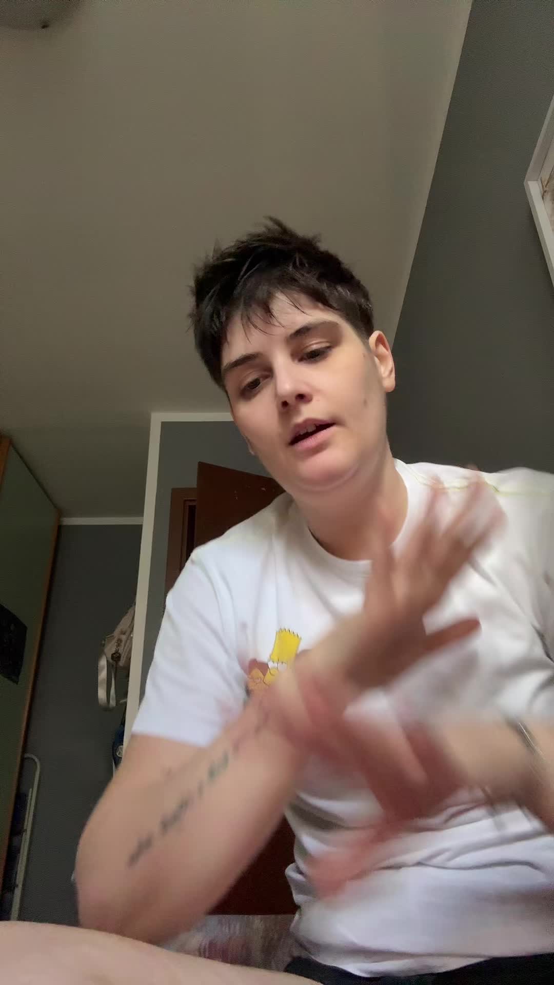 @Giuls29
