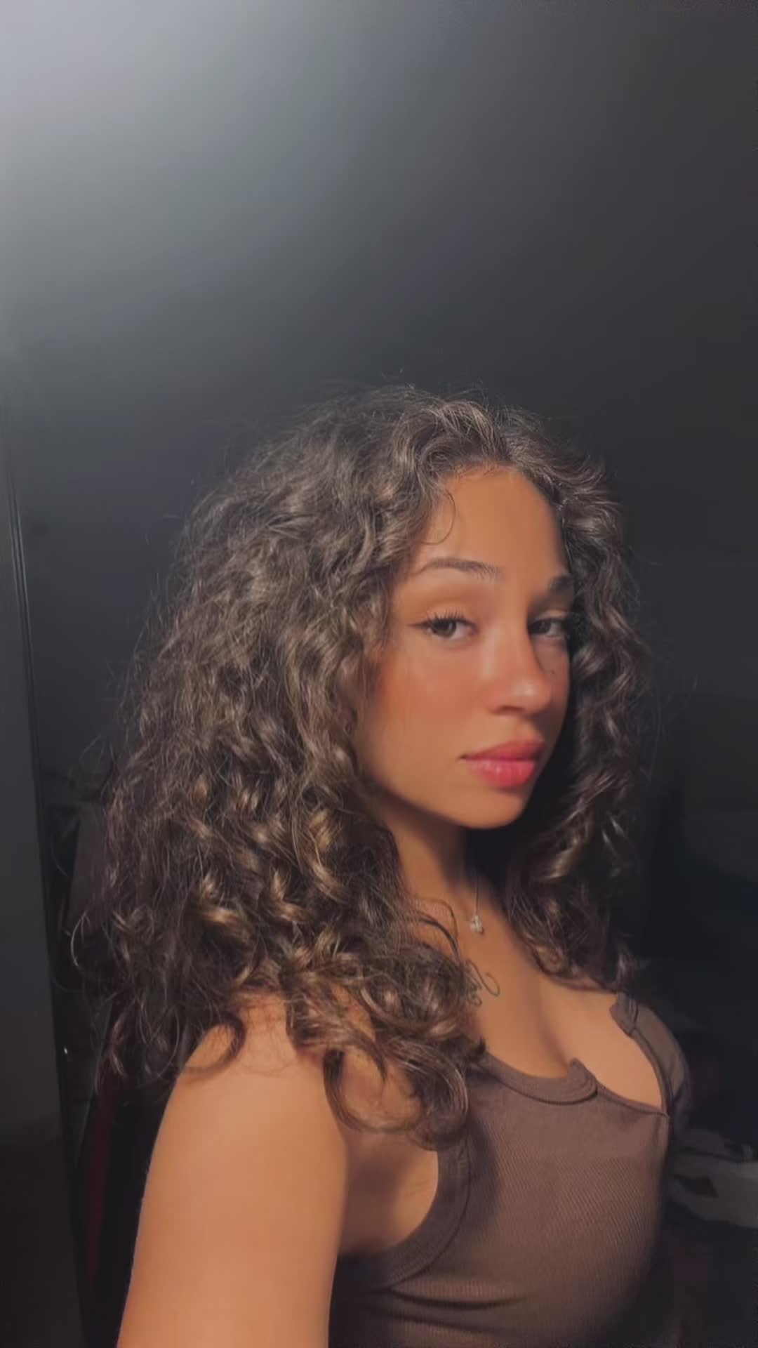 @lauraciotola_