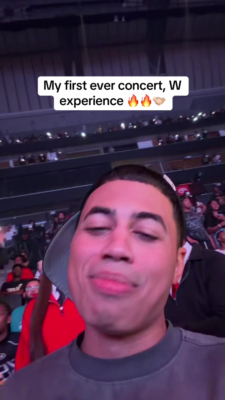 @withdahoodie_