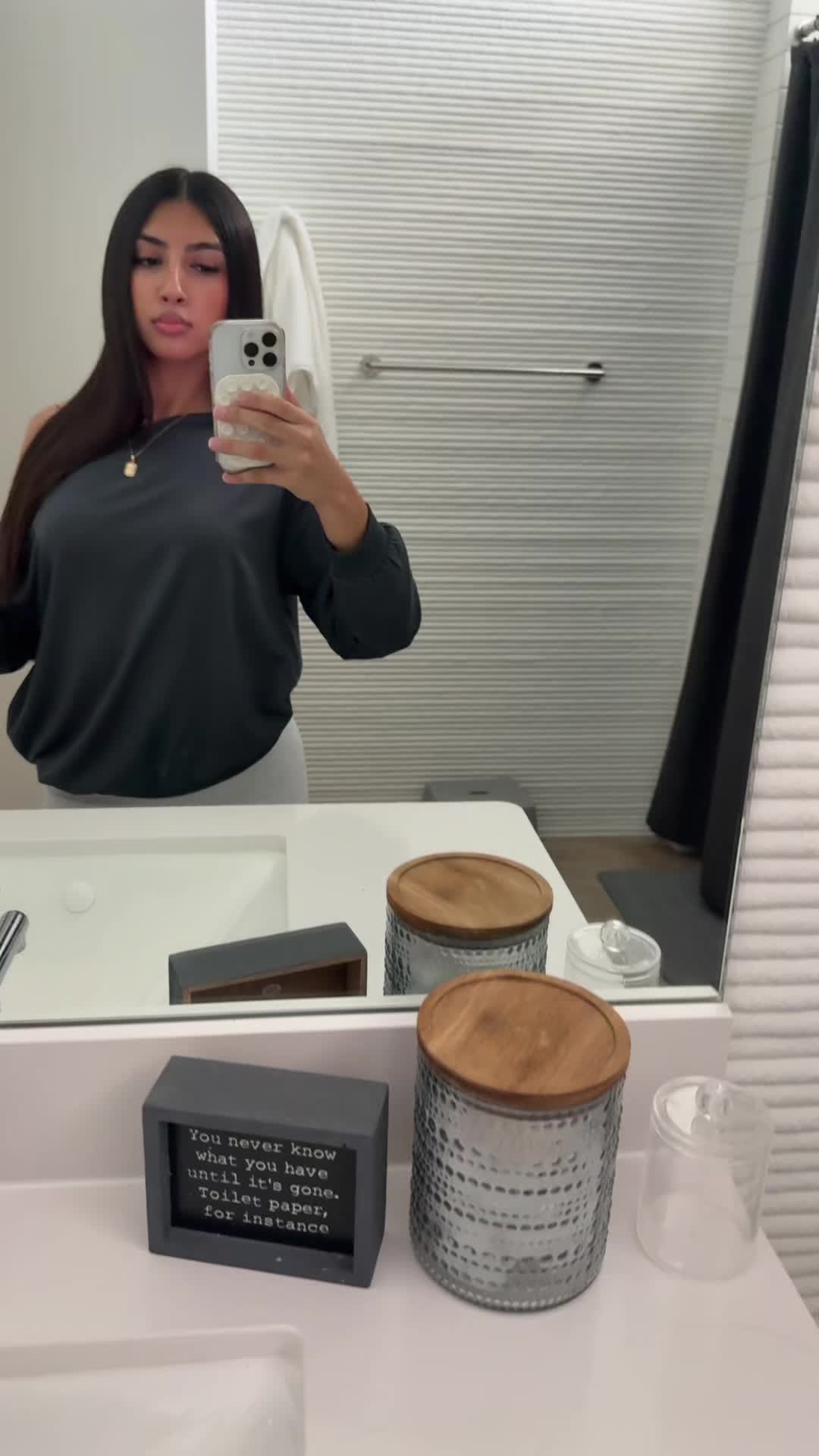 @jalynn