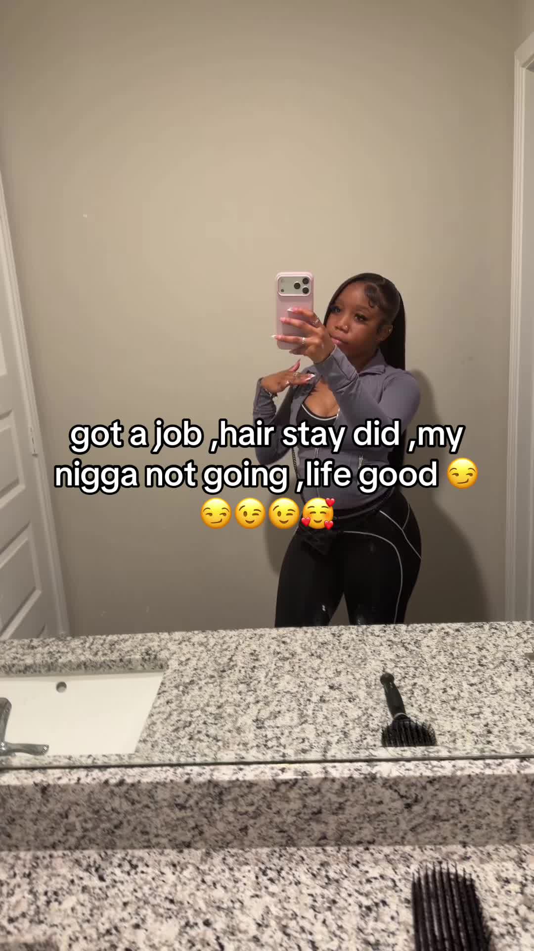 @leahofc._