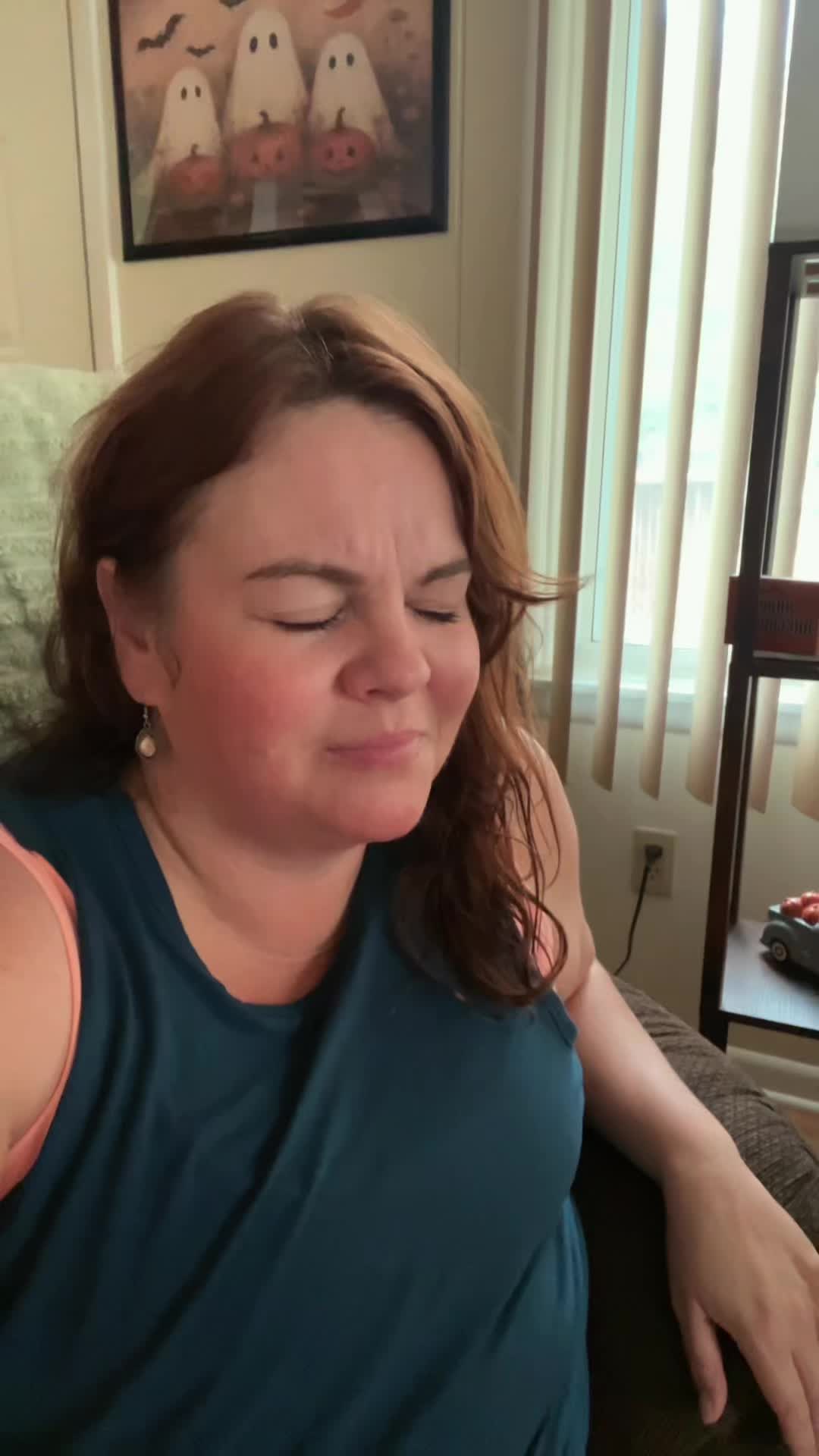 @sarahDoingTheTik
