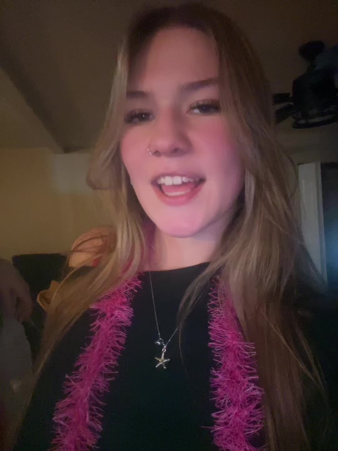 @victoriathevixon