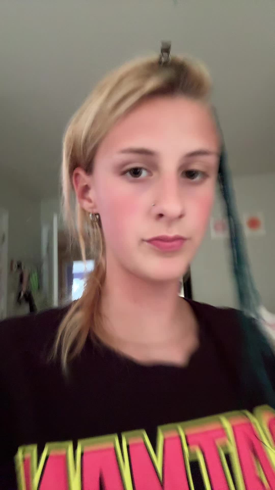 @Chloeee🌸