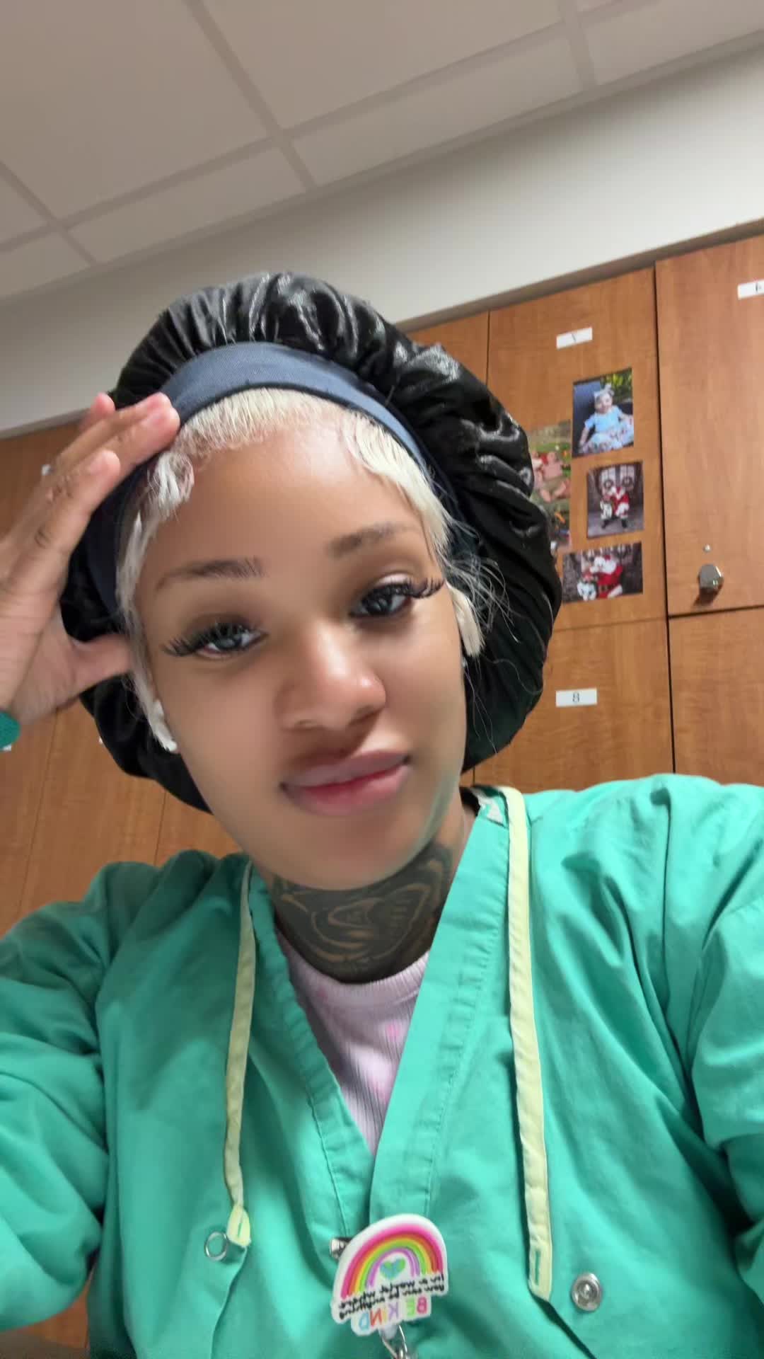 @RosegoldXO