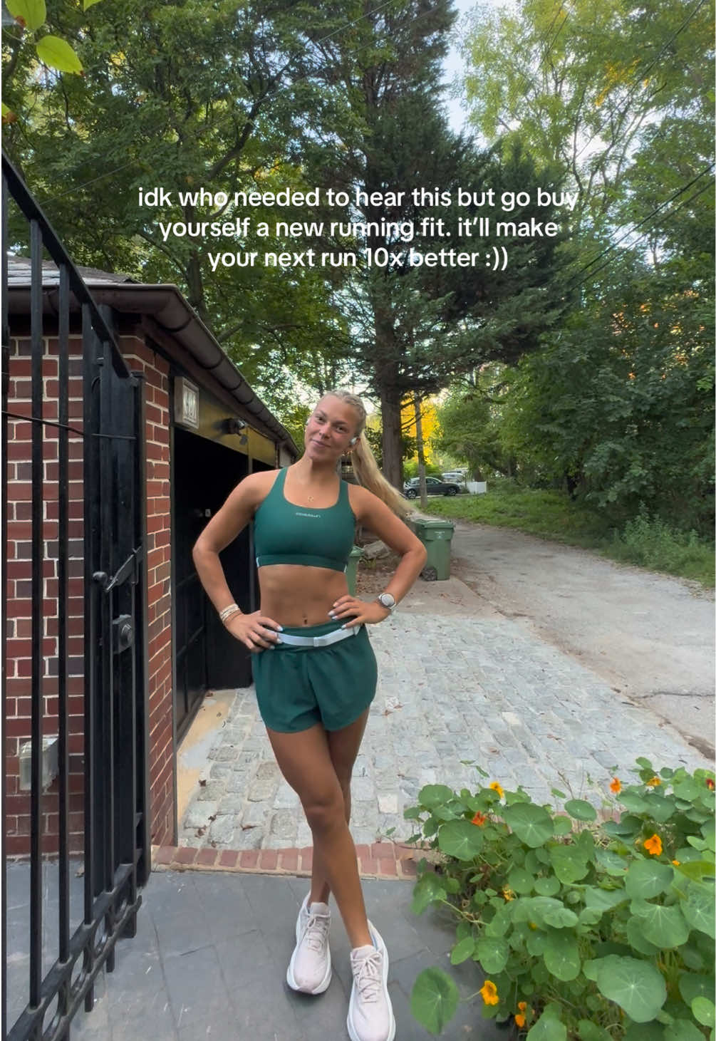@chloe | running & pt student