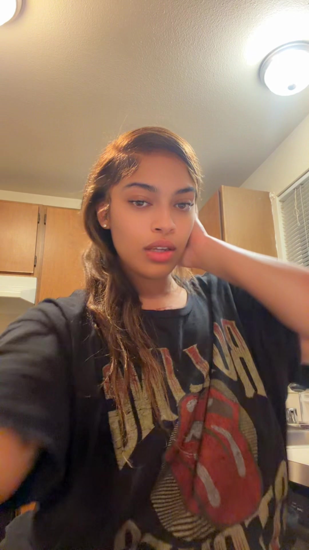 @Anaaa