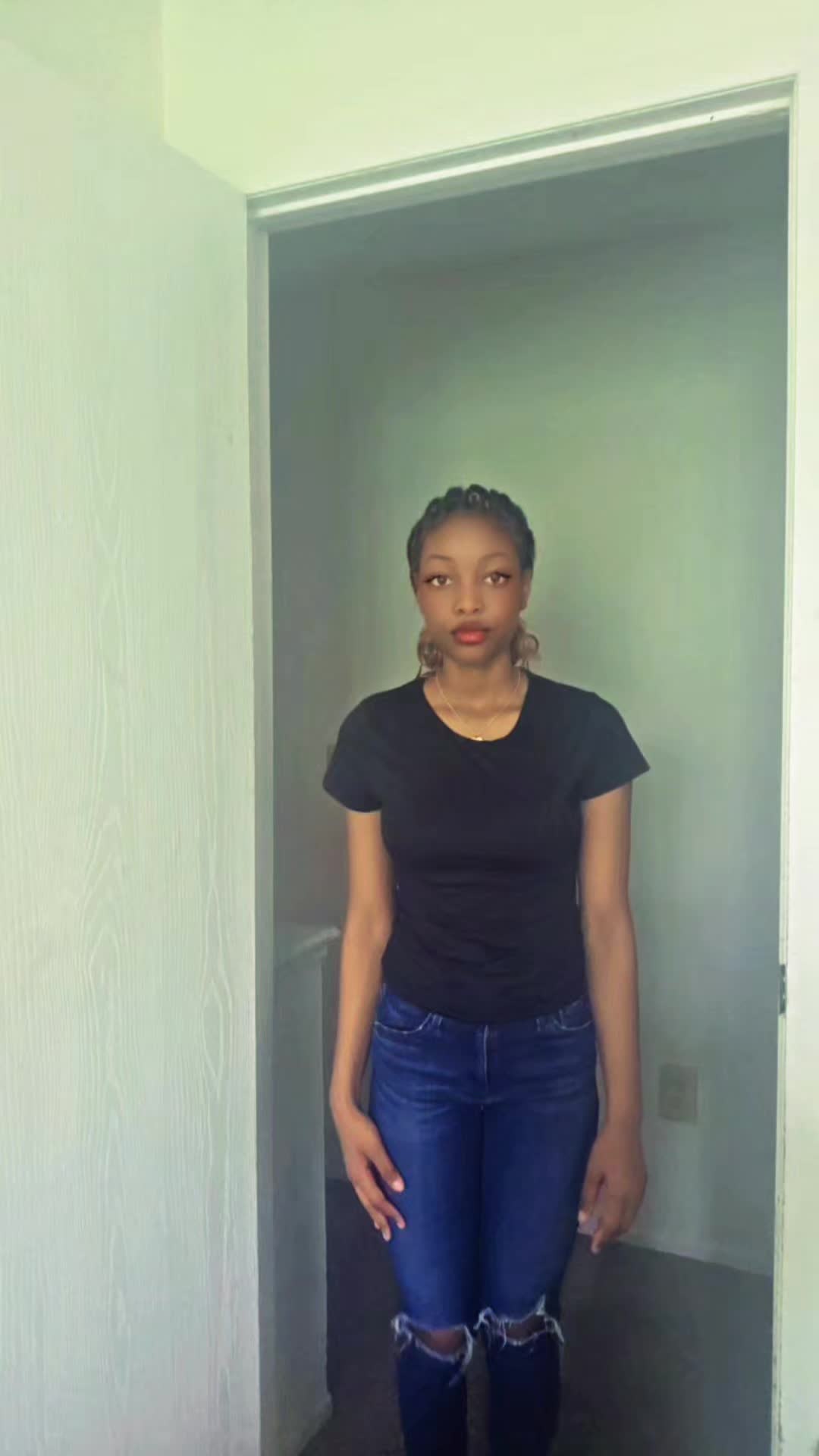 @Miana