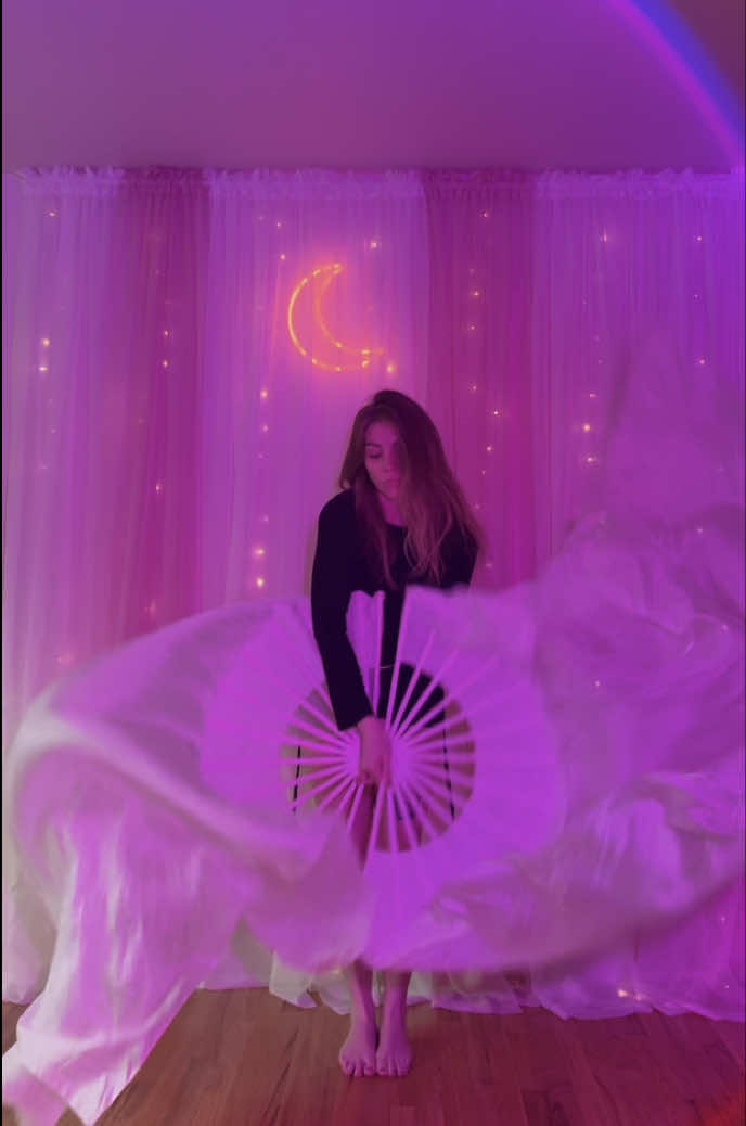@myceliarose