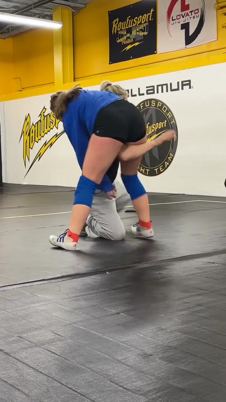 @mateahhanson