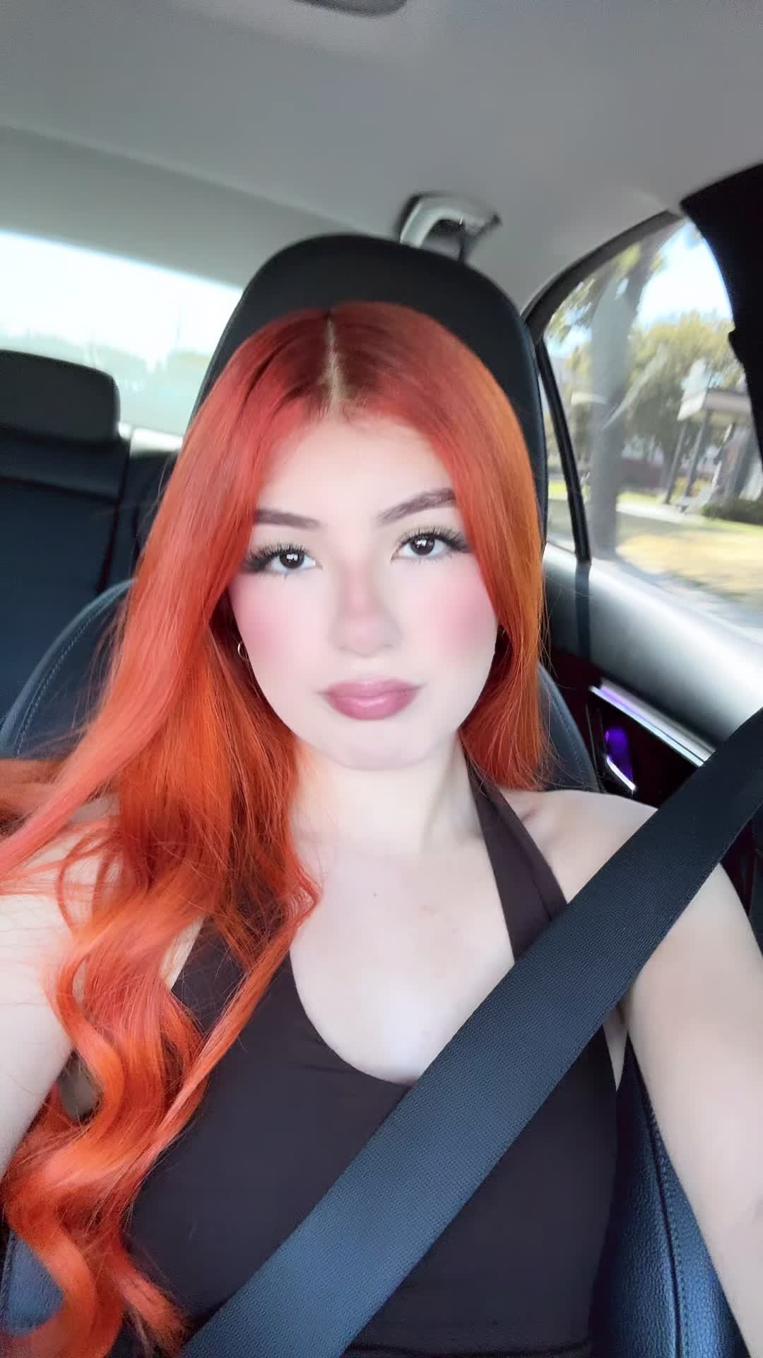 @✰