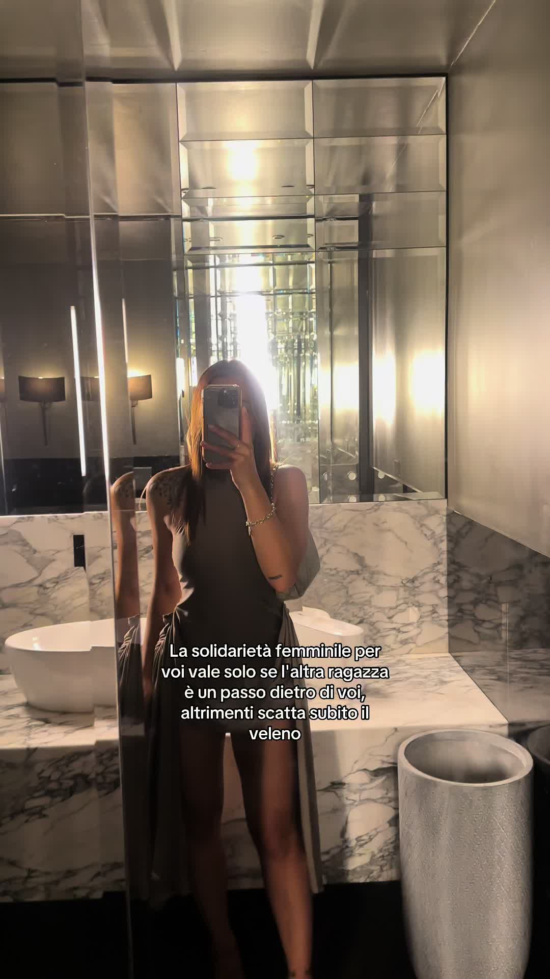 @S👑