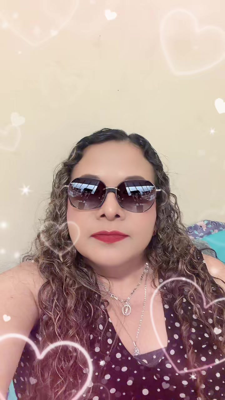 @Sofia Hernandez8072