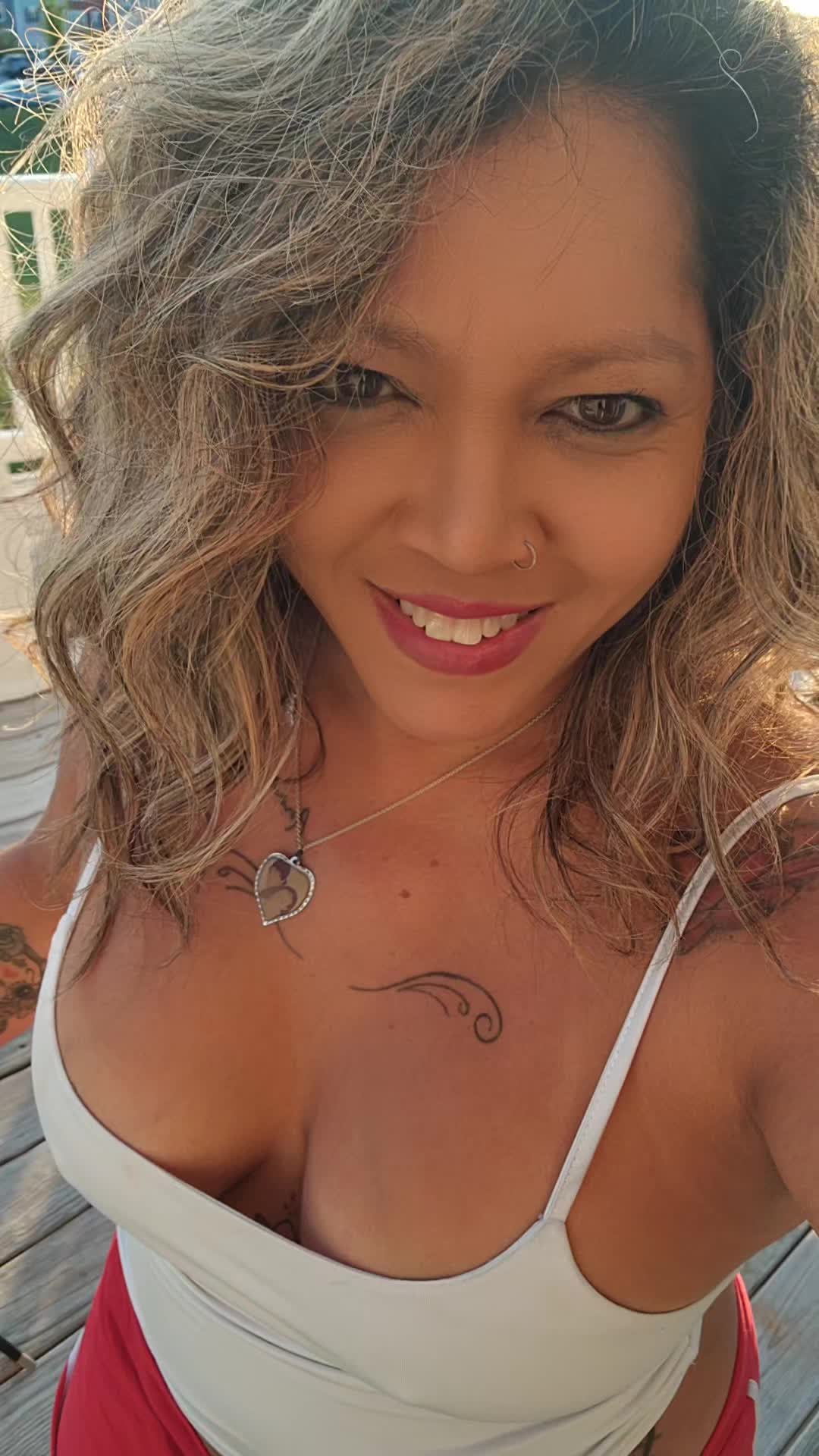 @Linda Sue/Thaisue