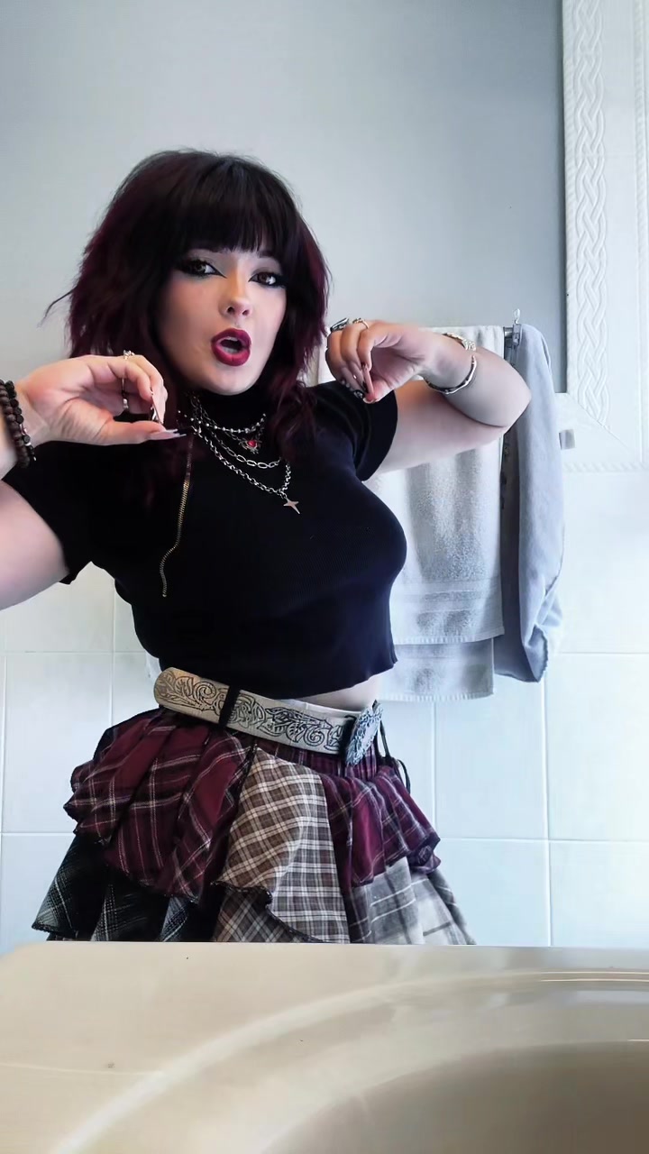 @🦇Megs🦇