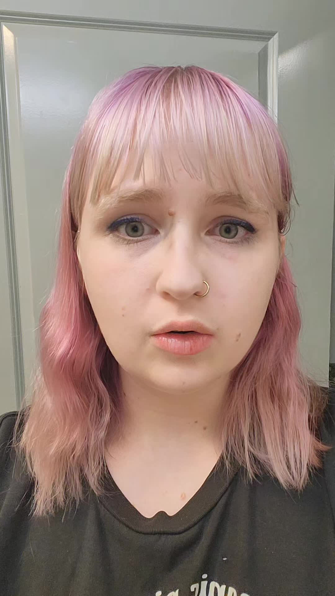 @Lilybug💮