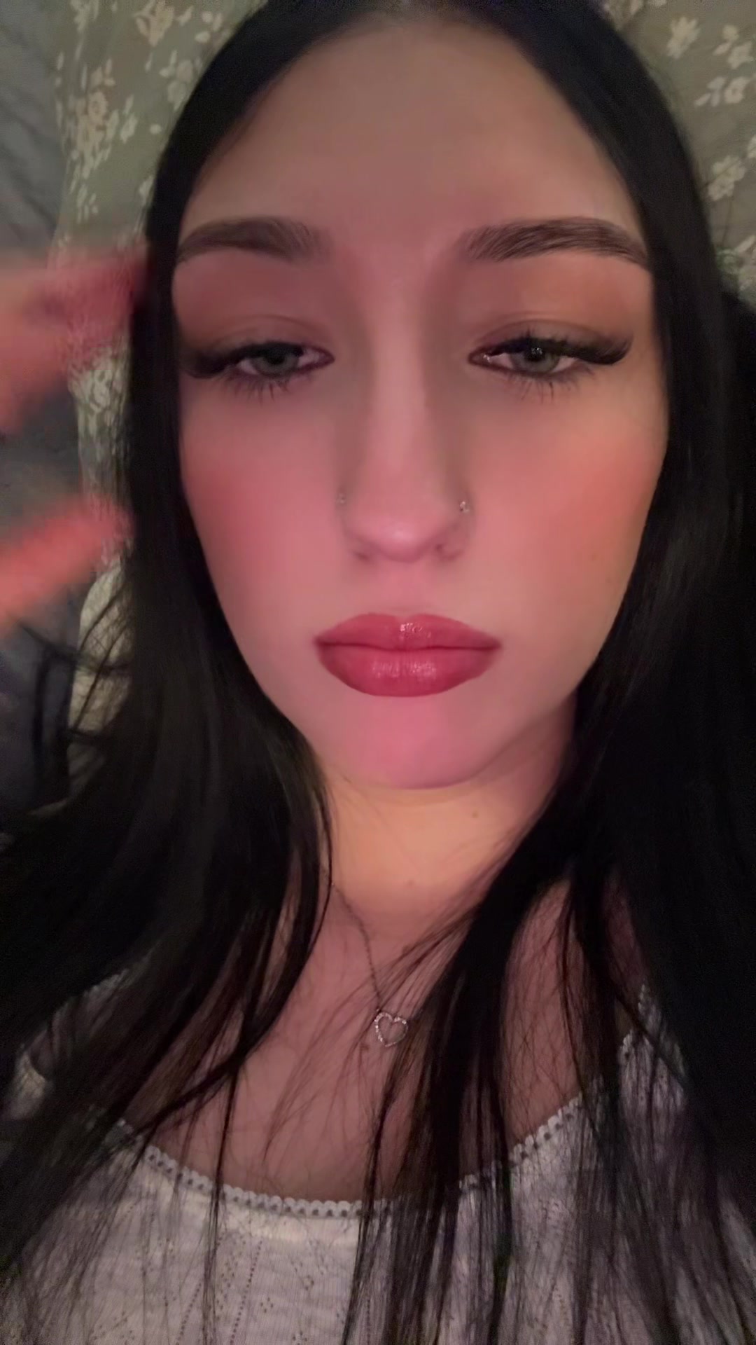 @️