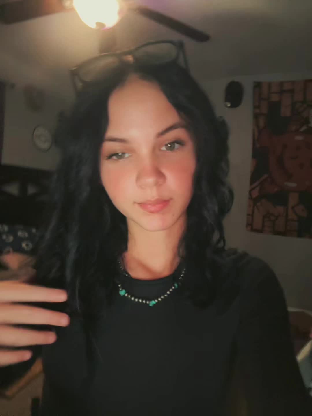 @bella