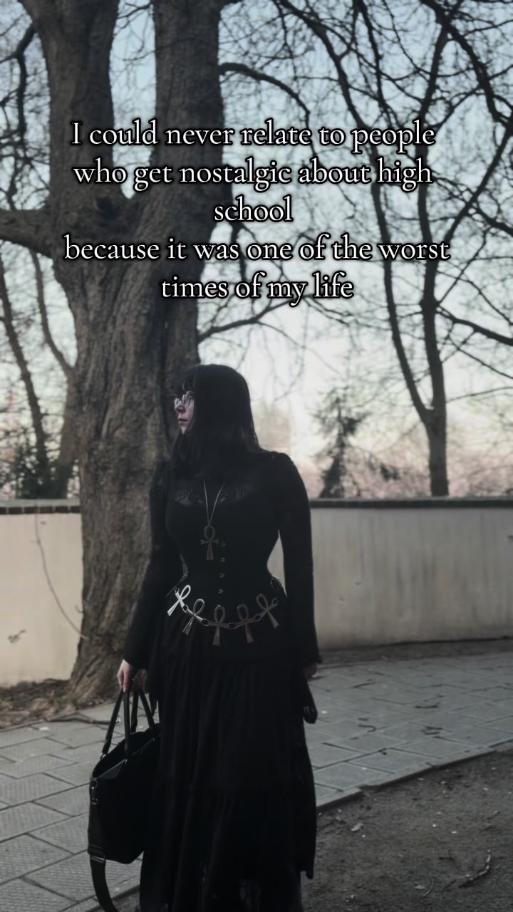 @𝓝𝓮𝓫𝓪 🦇