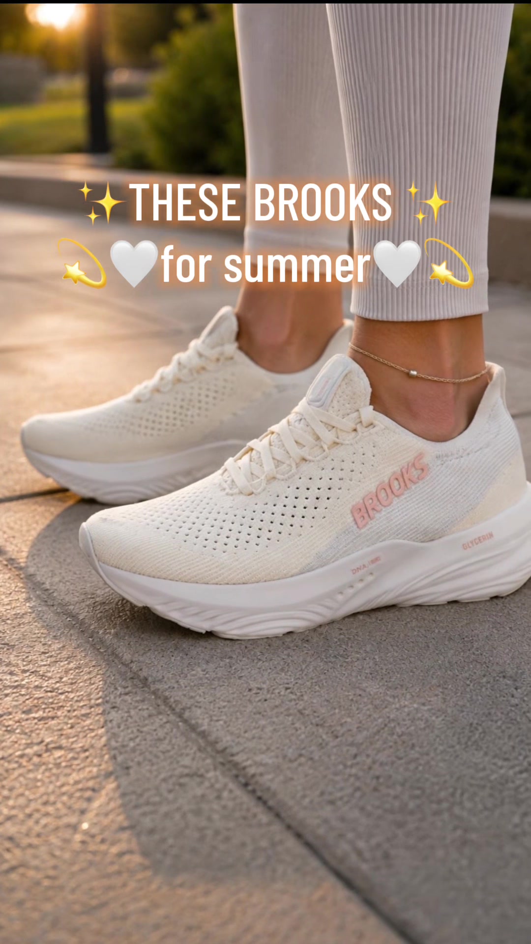 @Jess with the cute shoes 👟👡
