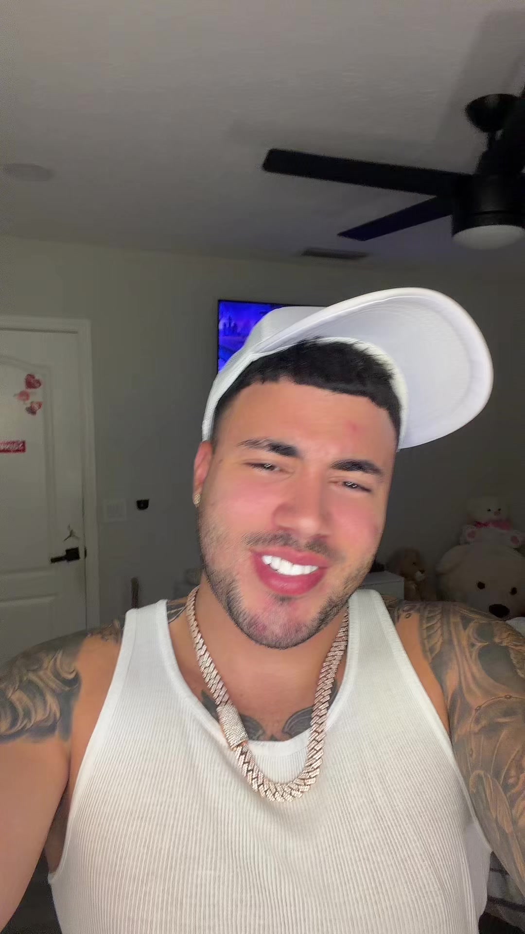 @ale_elcubanito