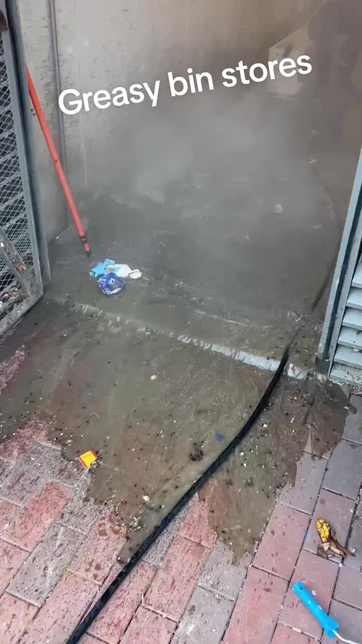 @Bradjetwashing/upvcspraying