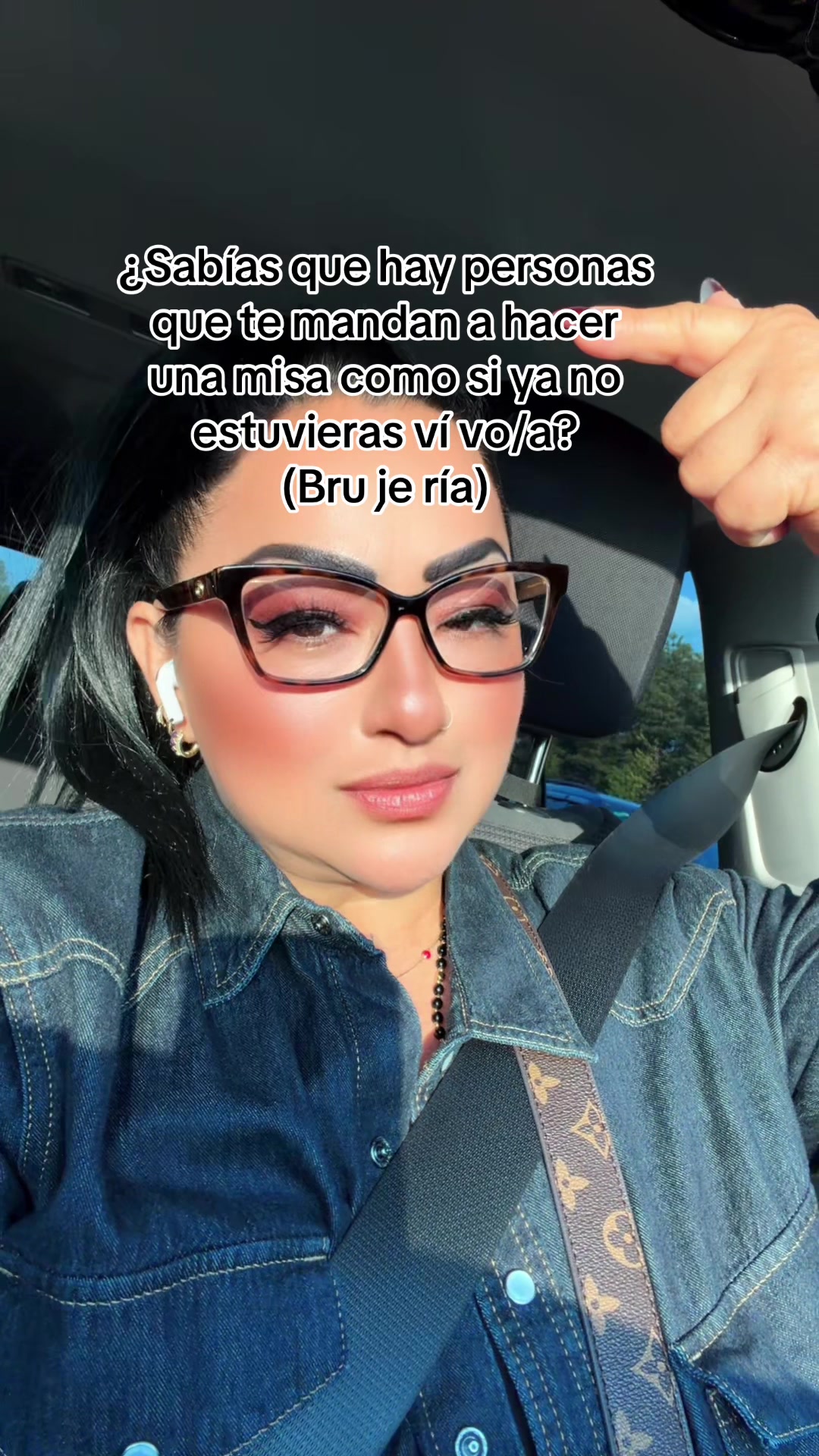 @Laura Maya