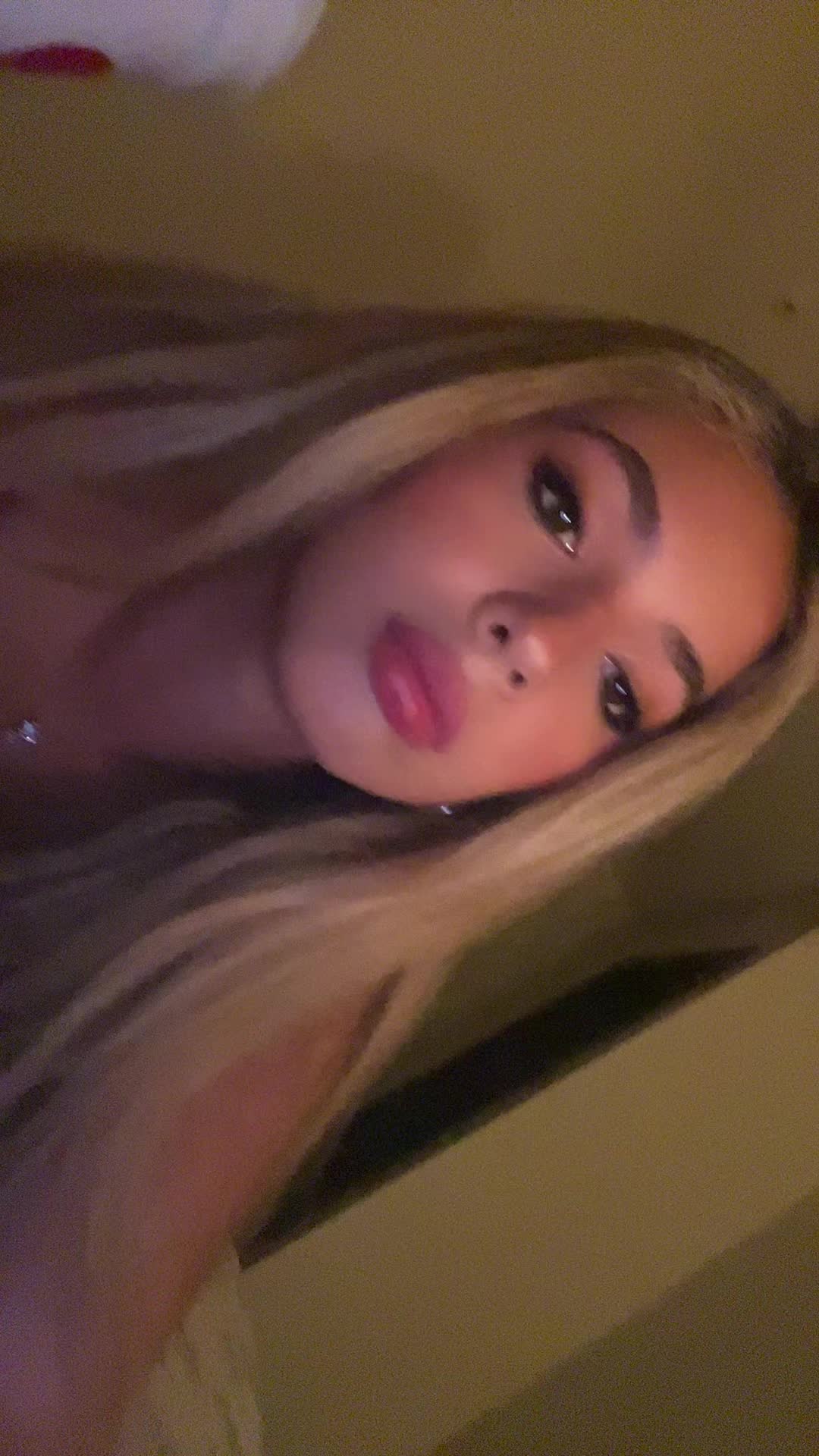 @lala
