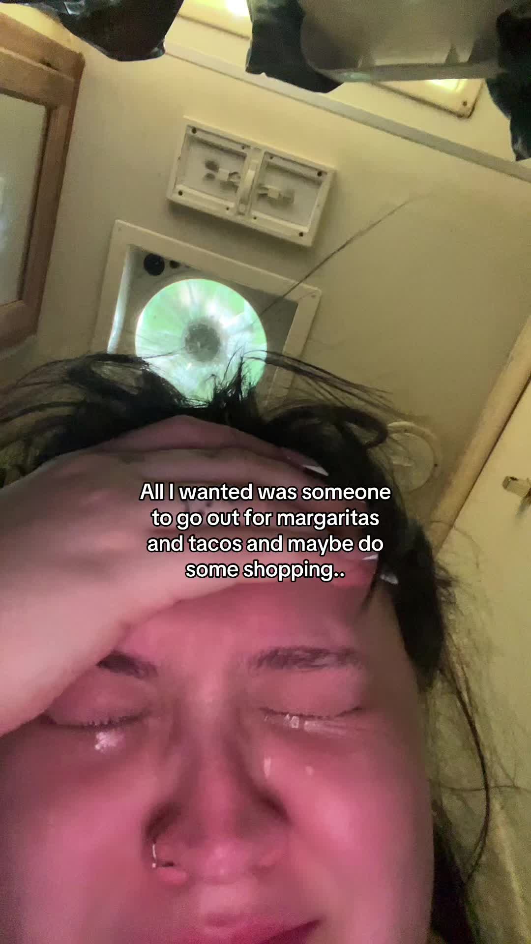 @kayleesalwayswright