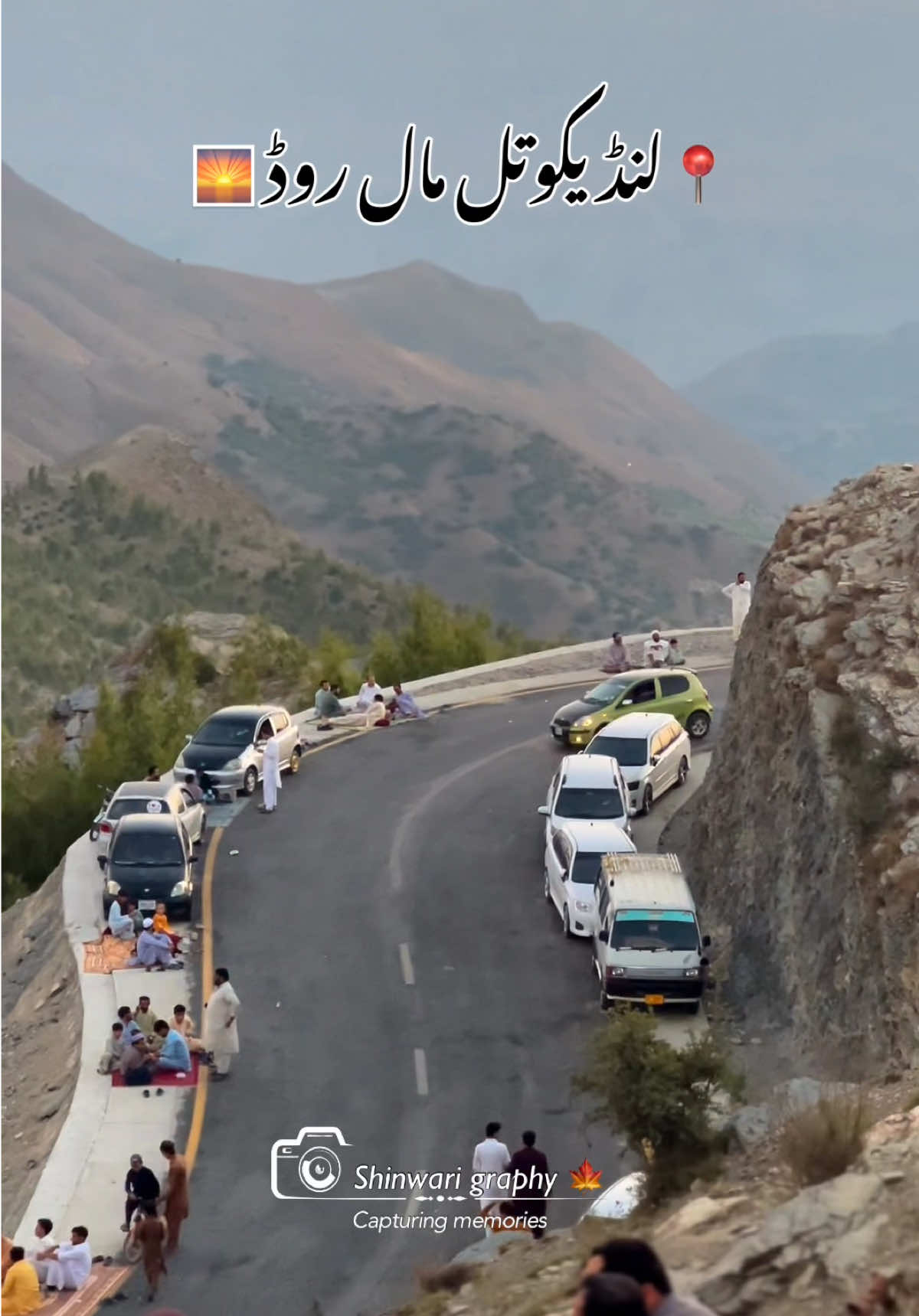 @Shinwari Graphy