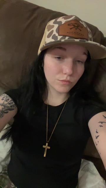 @paraplegic queen ๐ธ