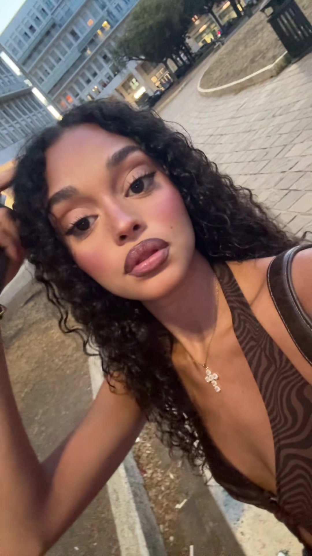 @chiara🦇