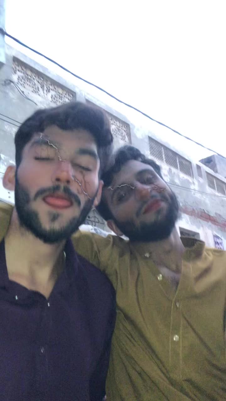 @uzaifzafar1