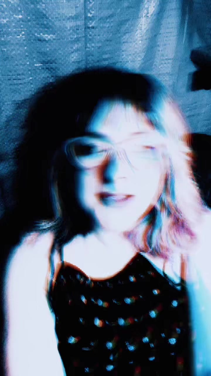 @silkyrose